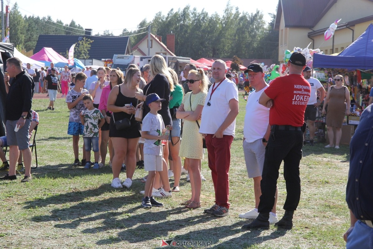 Dożynki parafialne w Piskach - koncert Mig [08.09.2024] - zdjęcie #146 - eOstroleka.pl