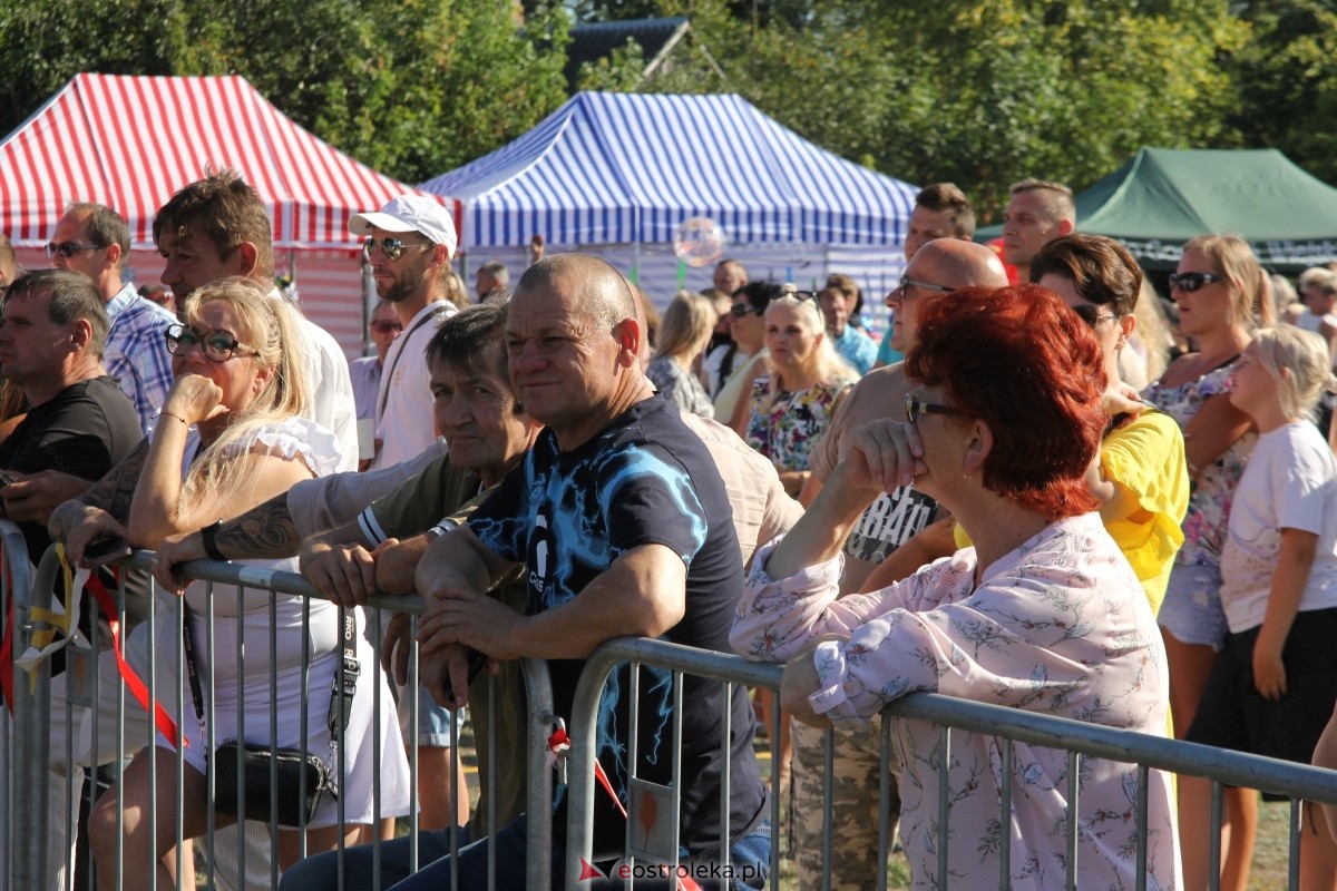 Dożynki parafialne w Piskach - koncert Mig [08.09.2024] - zdjęcie #144 - eOstroleka.pl