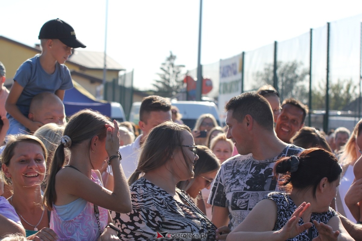 Dożynki parafialne w Piskach - koncert Mig [08.09.2024] - zdjęcie #23 - eOstroleka.pl