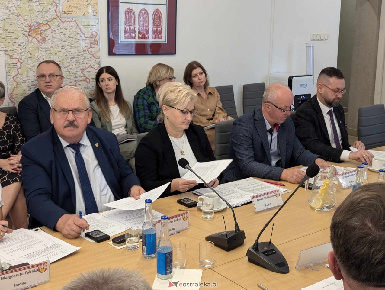 Sesja rady powiatu w Ostrołęce [10.09.2024] - zdjęcie #5 - eOstroleka.pl