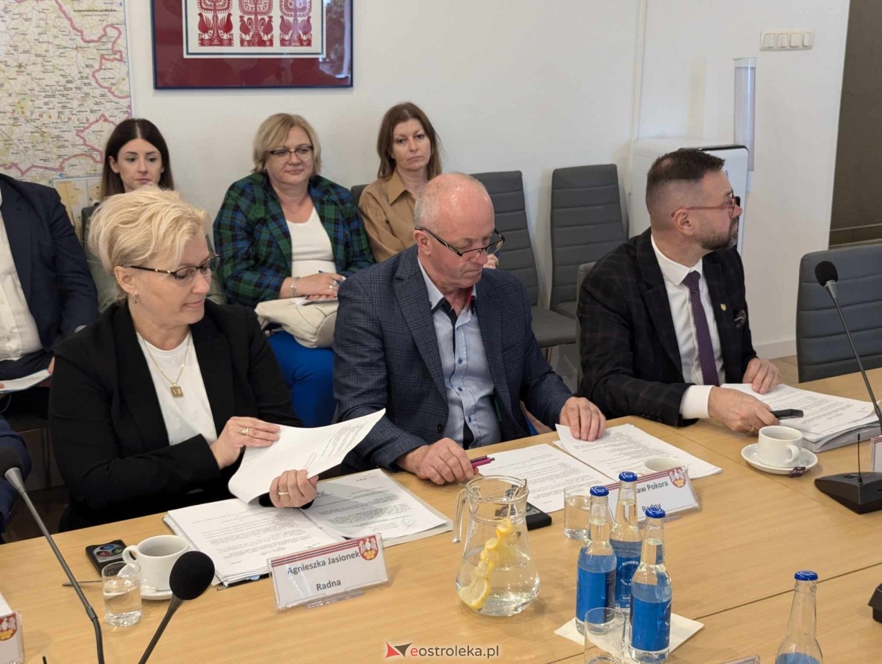 Sesja rady powiatu w Ostrołęce [10.09.2024] - zdjęcie #4 - eOstroleka.pl