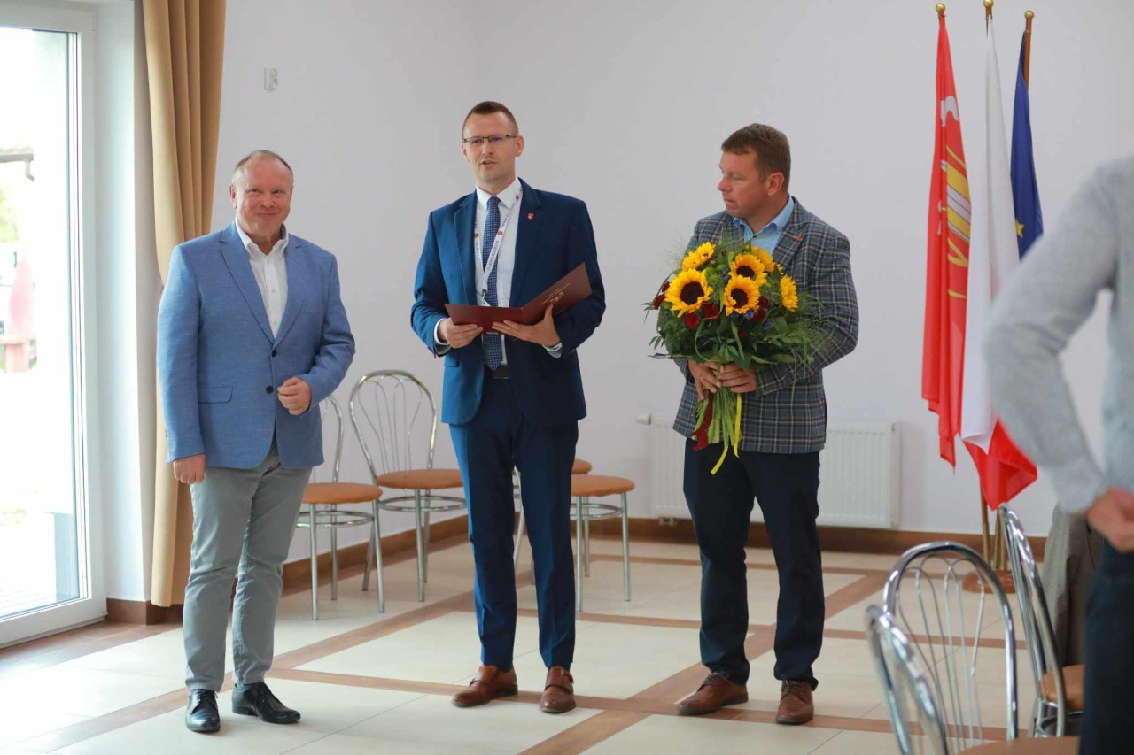 Nominacja Krzysztofa Dawida na dyrektora szkoły w Borawem [11.09.2024] - zdjęcie #5 - eOstroleka.pl