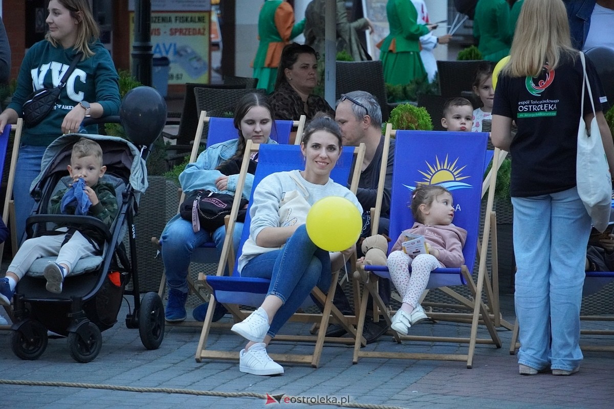 Teatr Delikates „Jak Czesiek i Wiesiek oddali księżyc” InQbator Ostrołęka 2024 [13.09.2024] - zdjęcie #47 - eOstroleka.pl