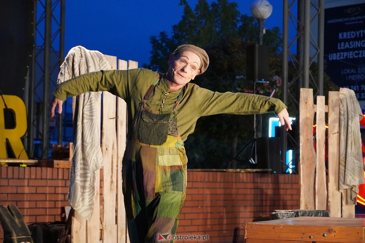 Teatr Delikates „Jak Czesiek i Wiesiek oddali księżyc” InQbator Ostrołęka 2024 [13.09.2024] - zdjęcie #19 - eOstroleka.pl
