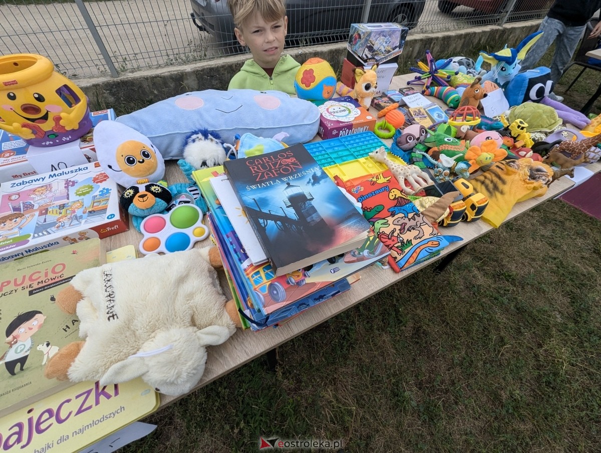 I dzbenińska wyprzedaż garażowa [14.09.2024] - zdjęcie #46 - eOstroleka.pl