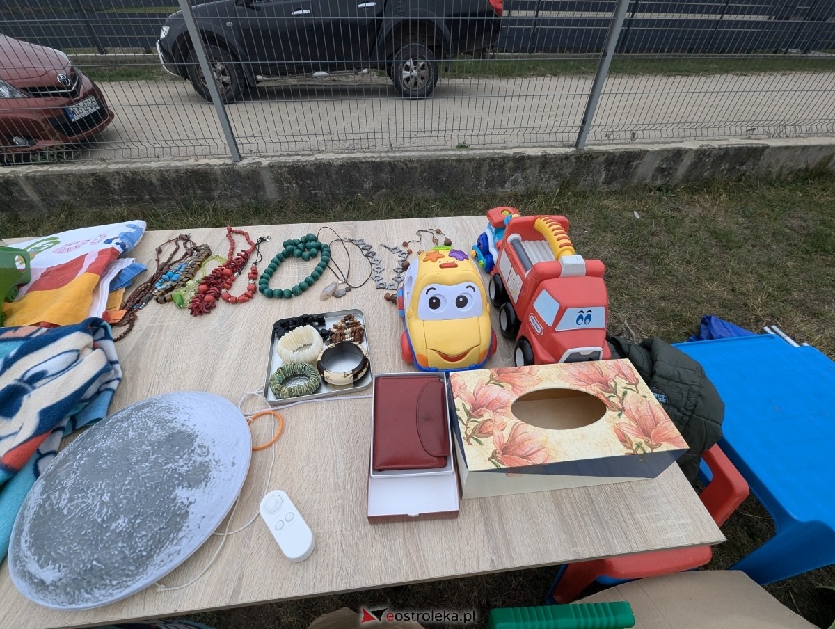 I dzbenińska wyprzedaż garażowa [14.09.2024] - zdjęcie #36 - eOstroleka.pl