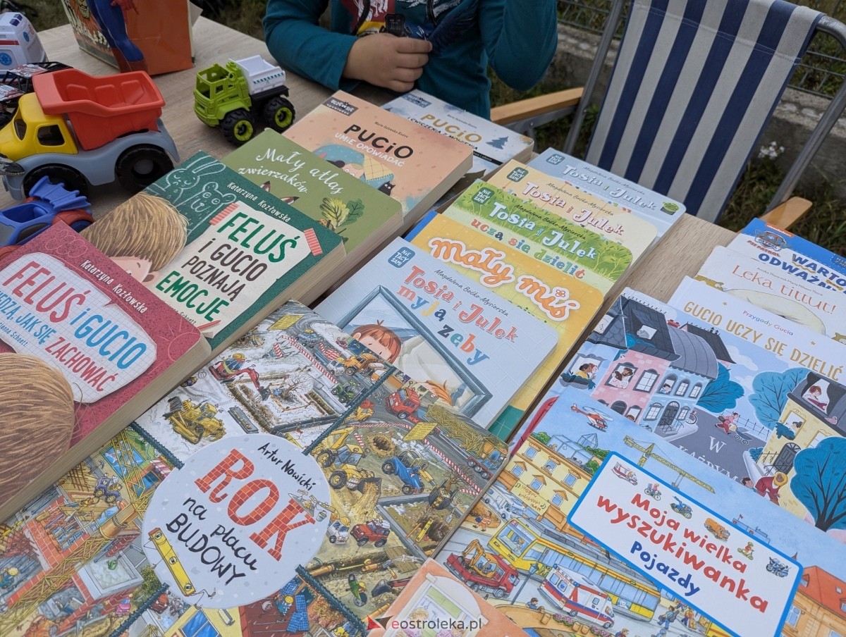 I dzbenińska wyprzedaż garażowa [14.09.2024] - zdjęcie #18 - eOstroleka.pl