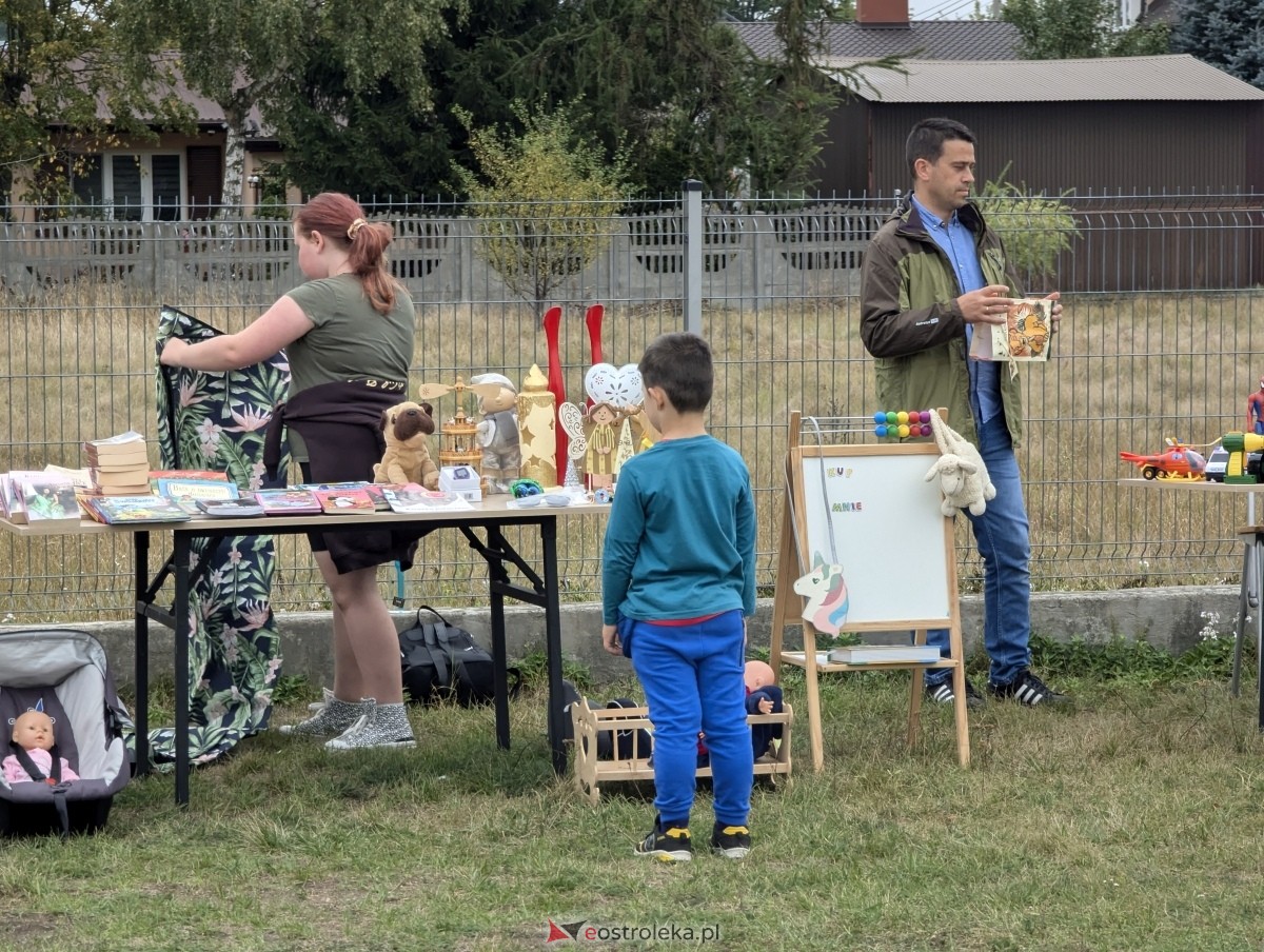 I dzbenińska wyprzedaż garażowa [14.09.2024] - zdjęcie #13 - eOstroleka.pl