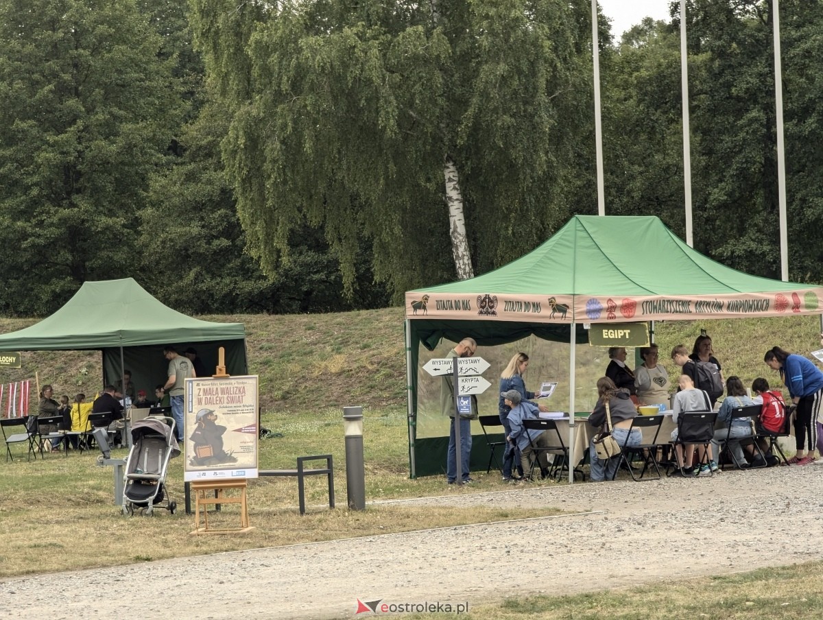 Z małą walizką w daleki świat. Szlakiem misia Wojtka [14.09.2024] - zdjęcie #35 - eOstroleka.pl