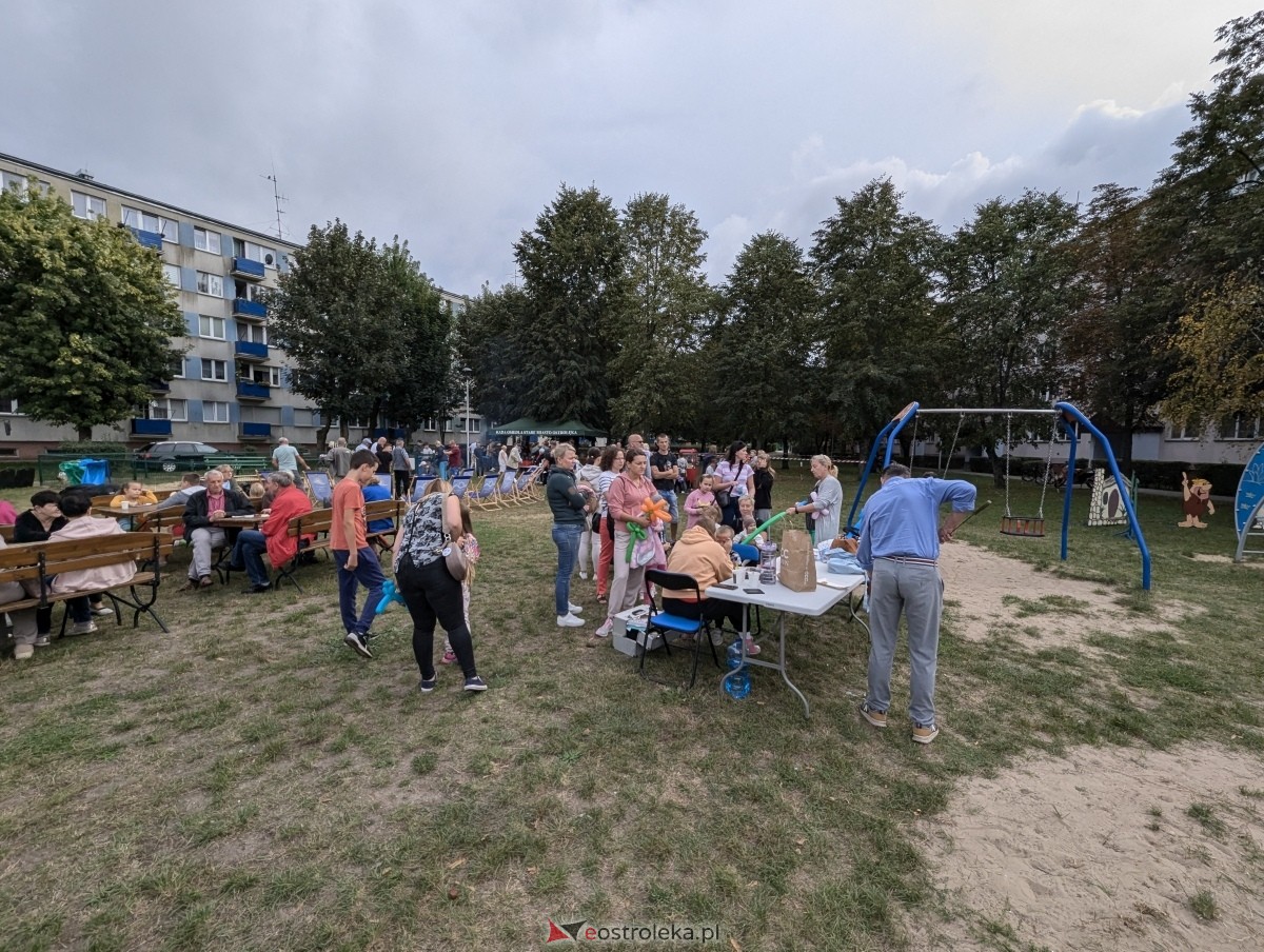 Osiedlowe ognisko dla małych i dużych [14.09.2024] - zdjęcie #71 - eOstroleka.pl