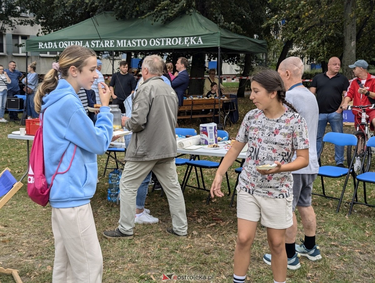 Osiedlowe ognisko dla małych i dużych [14.09.2024] - zdjęcie #55 - eOstroleka.pl