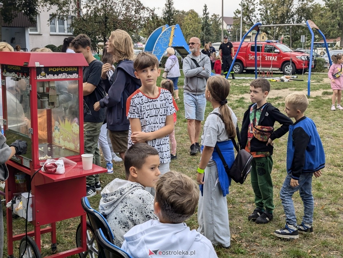 Osiedlowe ognisko dla małych i dużych [14.09.2024] - zdjęcie #41 - eOstroleka.pl