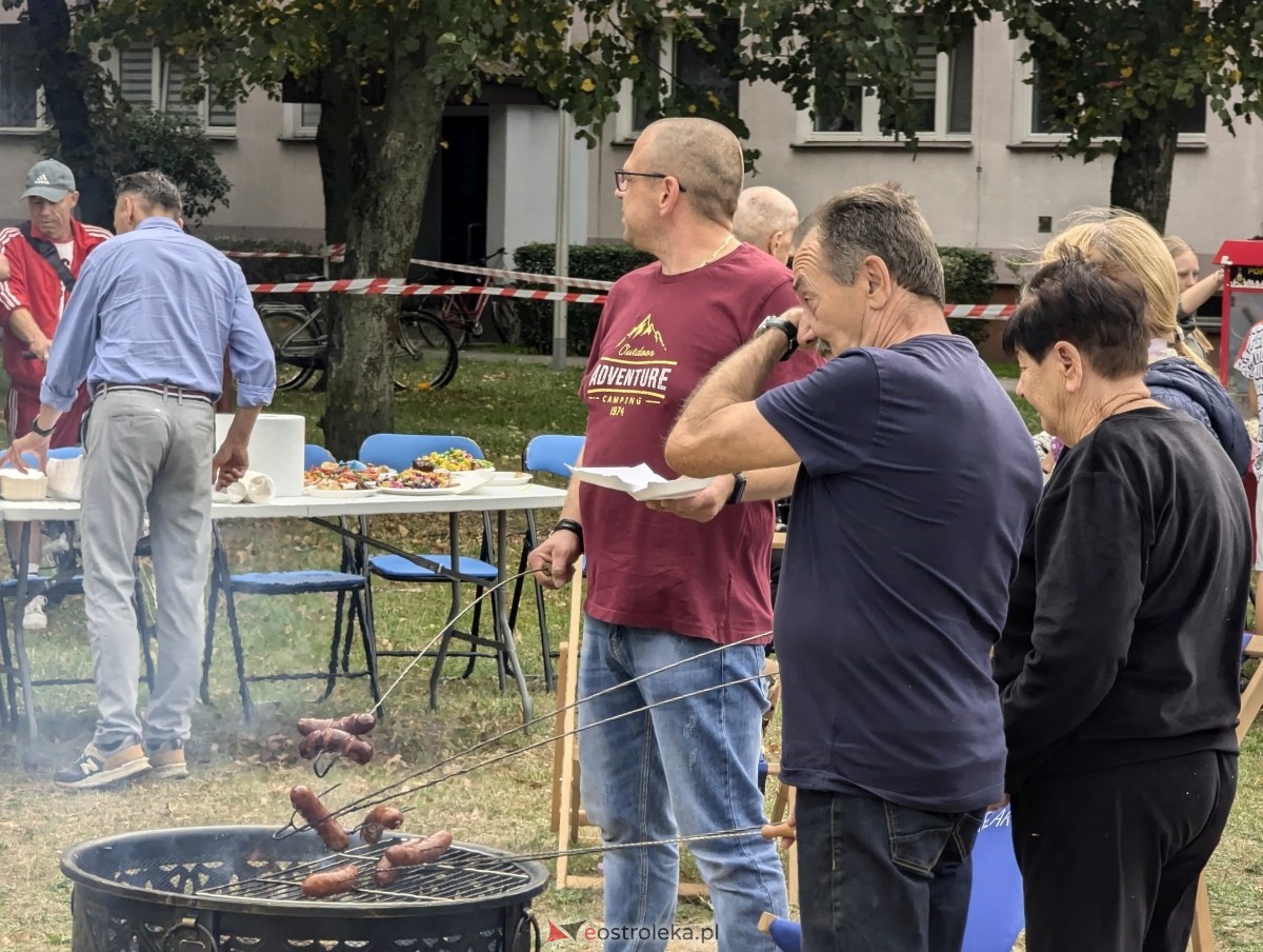 Osiedlowe ognisko dla małych i dużych [14.09.2024] - zdjęcie #26 - eOstroleka.pl