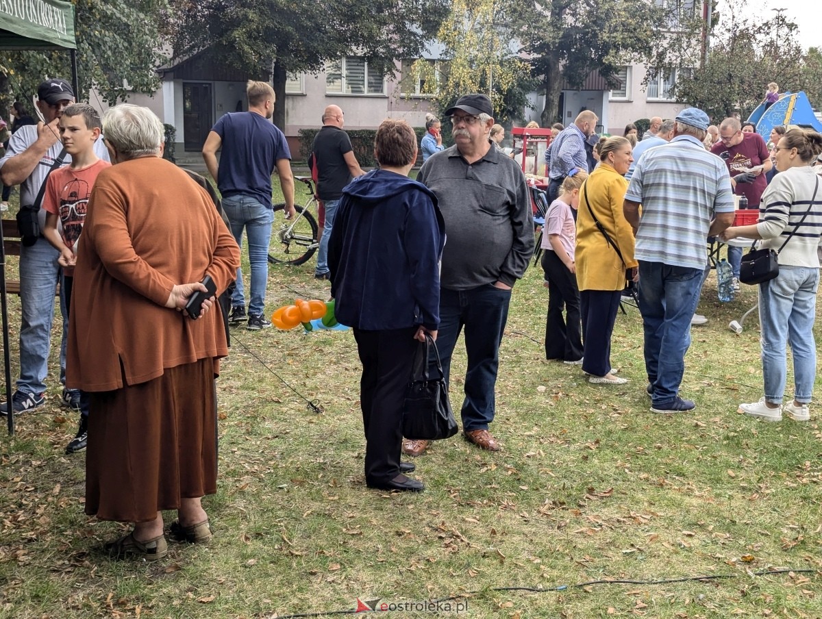Osiedlowe ognisko dla małych i dużych [14.09.2024] - zdjęcie #20 - eOstroleka.pl