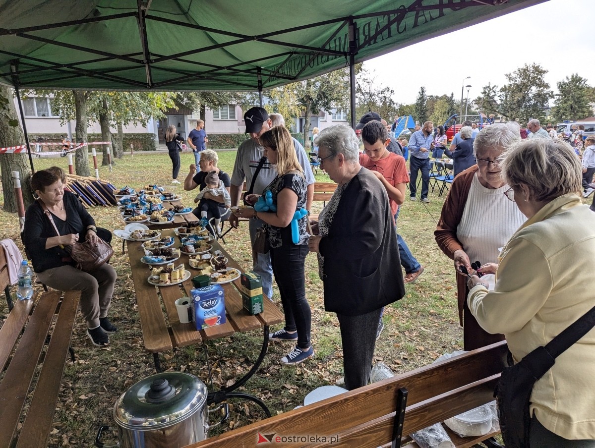 Osiedlowe ognisko dla małych i dużych [14.09.2024] - zdjęcie #18 - eOstroleka.pl