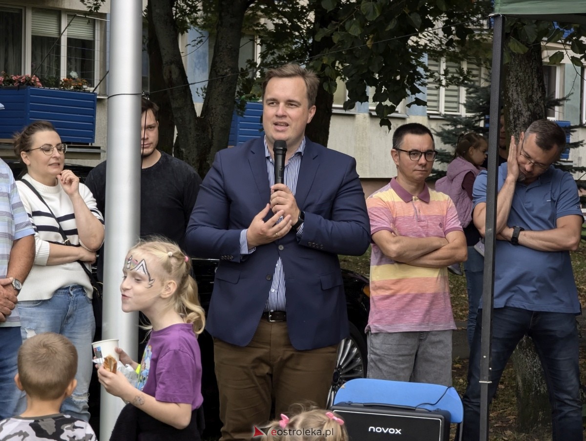 Osiedlowe ognisko dla małych i dużych [14.09.2024] - zdjęcie #5 - eOstroleka.pl