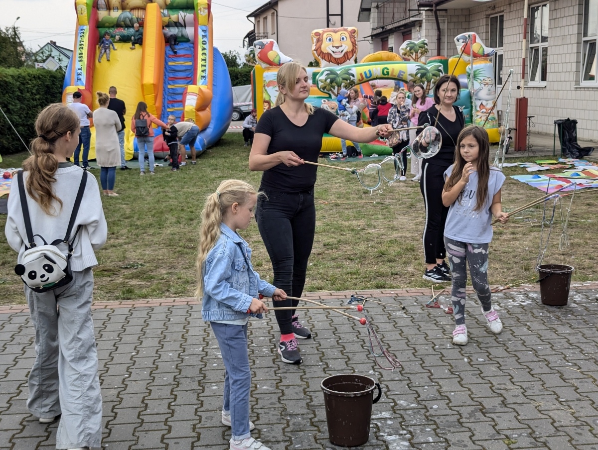 Pożegnanie lata w Nowej Wsi [14.09.2024] - zdjęcie #50 - eOstroleka.pl