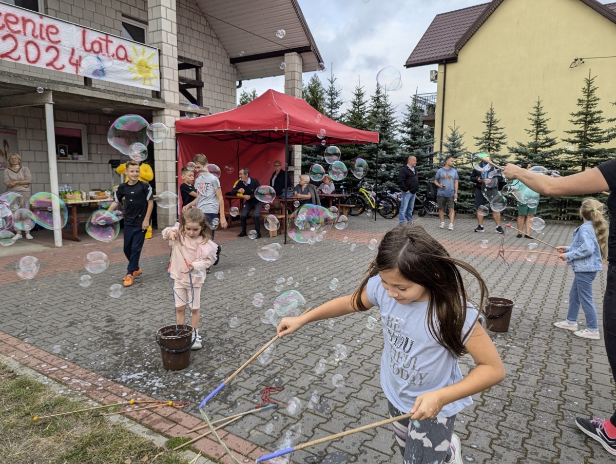Pożegnanie lata w Nowej Wsi [14.09.2024] - zdjęcie #45 - eOstroleka.pl