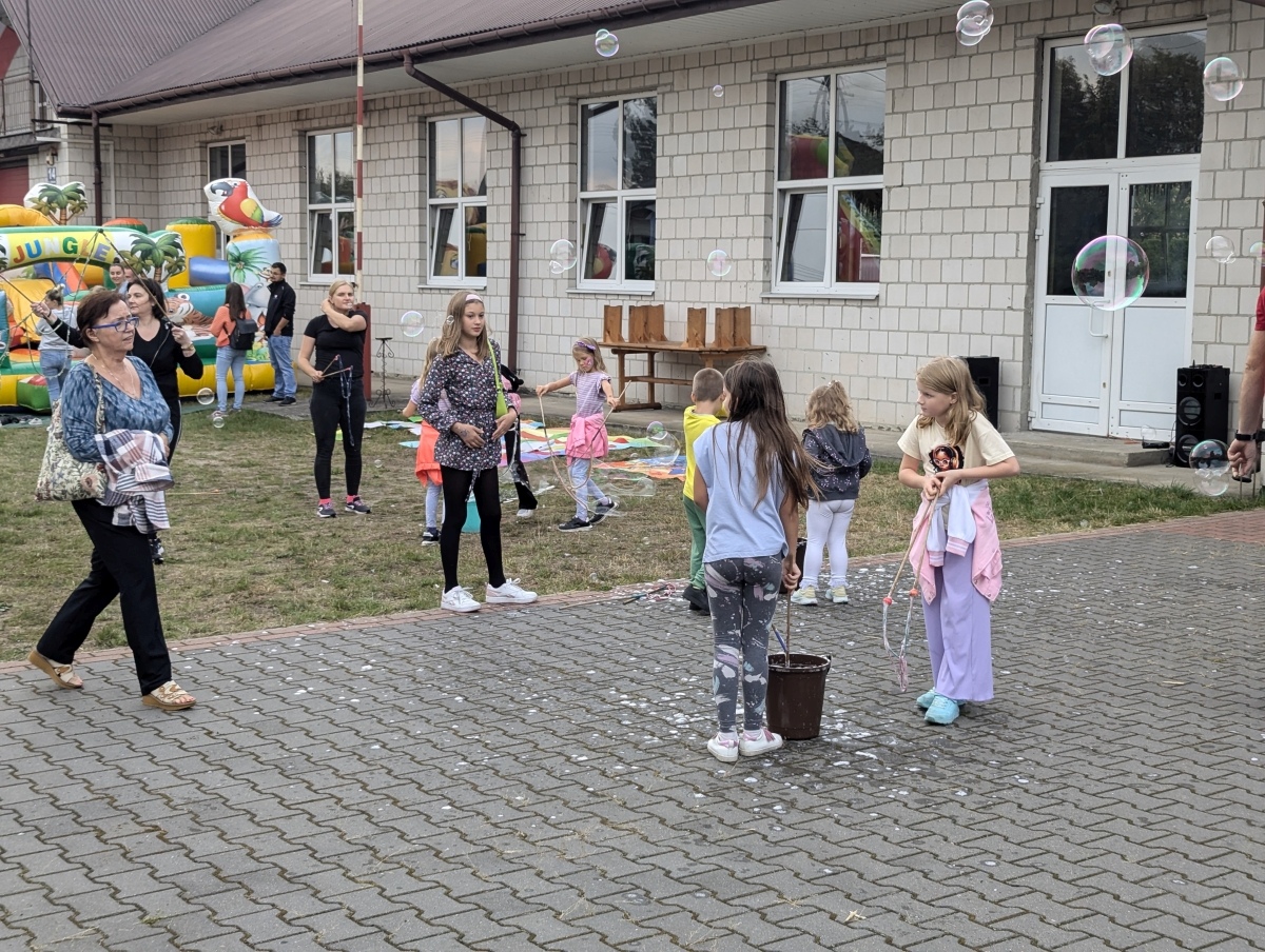 Pożegnanie lata w Nowej Wsi [14.09.2024] - zdjęcie #24 - eOstroleka.pl