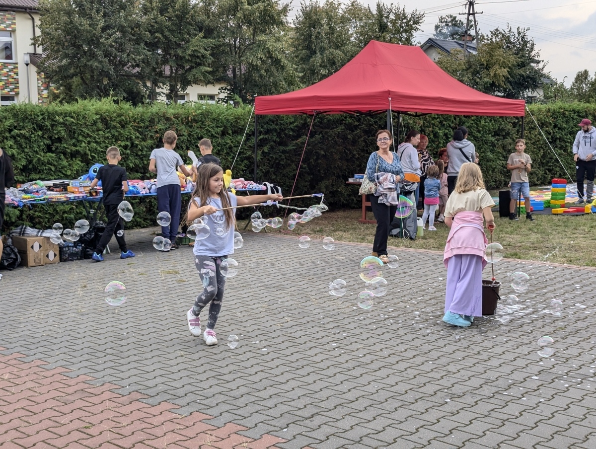Pożegnanie lata w Nowej Wsi [14.09.2024] - zdjęcie #21 - eOstroleka.pl