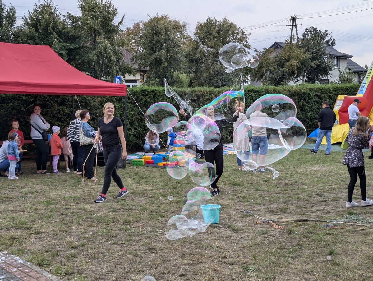 Pożegnanie lata w Nowej Wsi [14.09.2024] - zdjęcie #11 - eOstroleka.pl