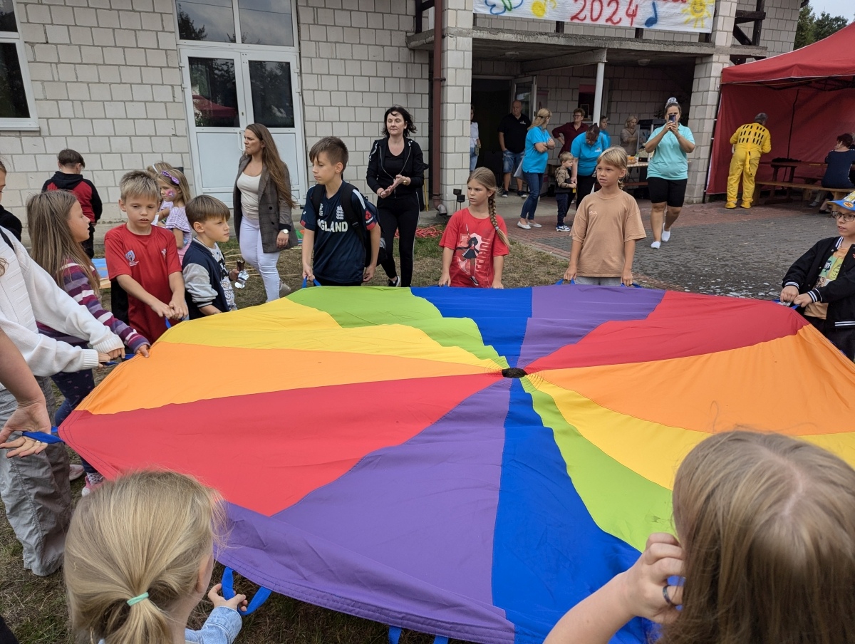 Pożegnanie lata w Nowej Wsi [14.09.2024] - zdjęcie #6 - eOstroleka.pl