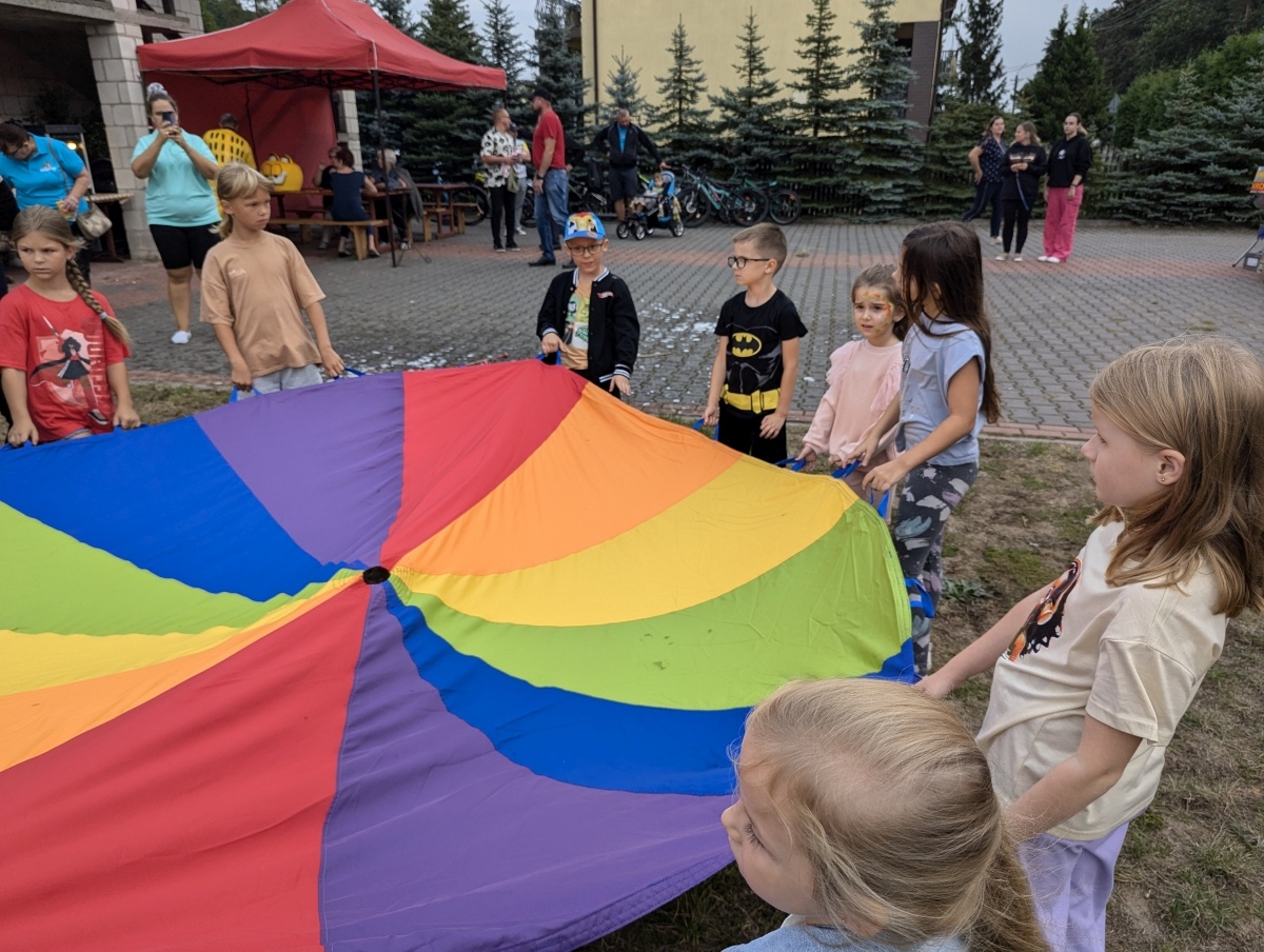 Pożegnanie lata w Nowej Wsi [14.09.2024] - zdjęcie #5 - eOstroleka.pl