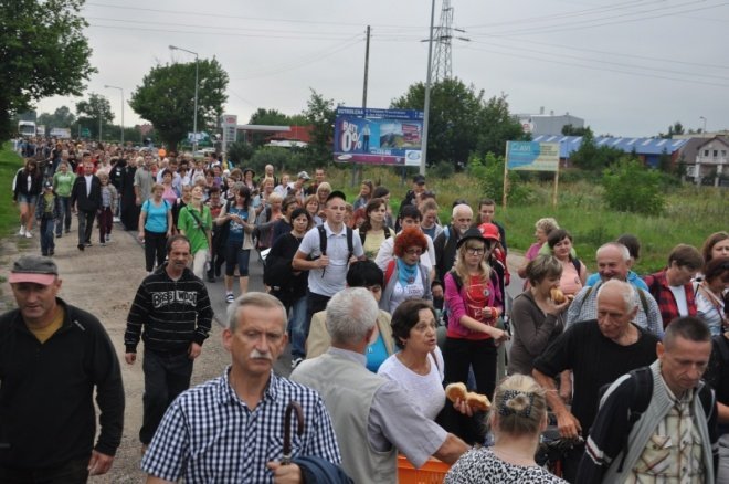 XXVII Piesza Pielgrzymka na Jasną Górę (1 VIII 2011) - zdjęcie #28 - eOstroleka.pl