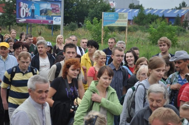XXVII Piesza Pielgrzymka na Jasną Górę (1 VIII 2011) - zdjęcie #19 - eOstroleka.pl