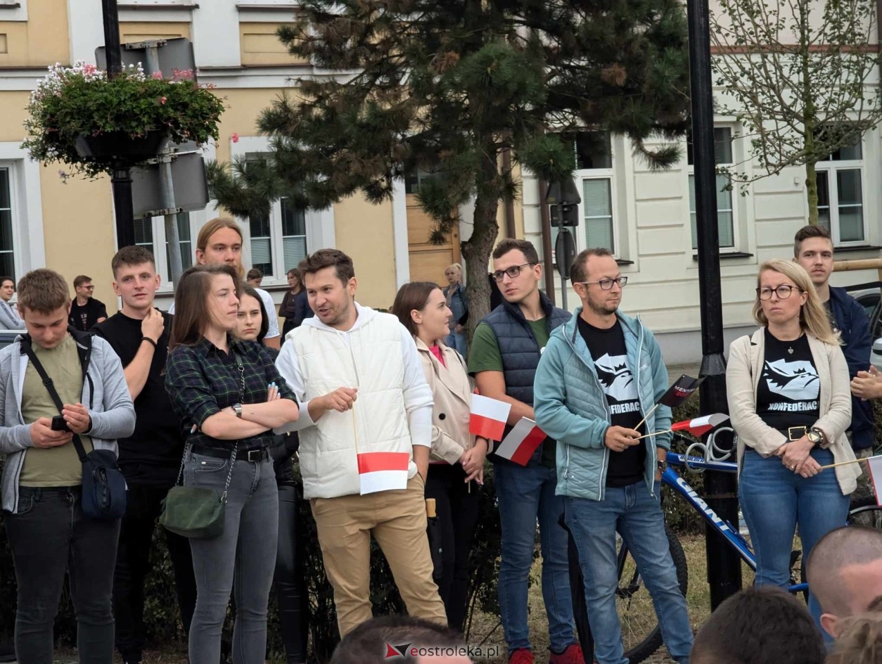 Sławomir Mentzen i Ewa Zajączkowska-Hernik w Ostrołęce [14.09.2024] - zdjęcie #77 - eOstroleka.pl