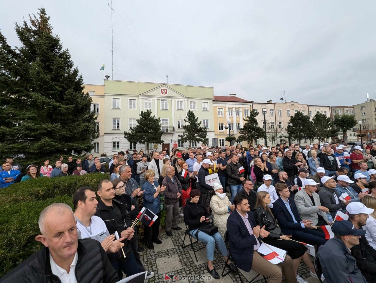 Sławomir Mentzen i Ewa Zajączkowska-Hernik w Ostrołęce [14.09.2024] - zdjęcie #75 - eOstroleka.pl