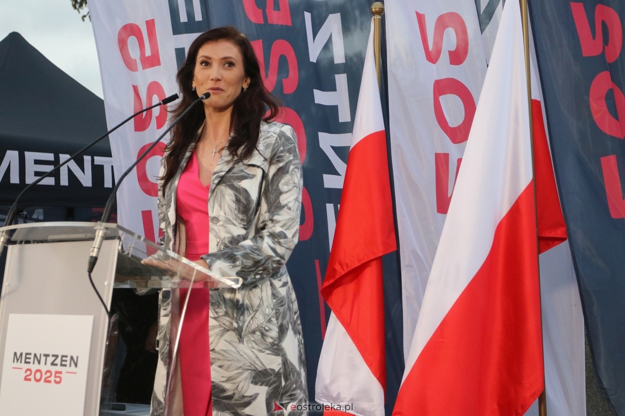 Sławomir Mentzen i Ewa Zajączkowska-Hernik w Ostrołęce [14.09.2024] - zdjęcie #57 - eOstroleka.pl