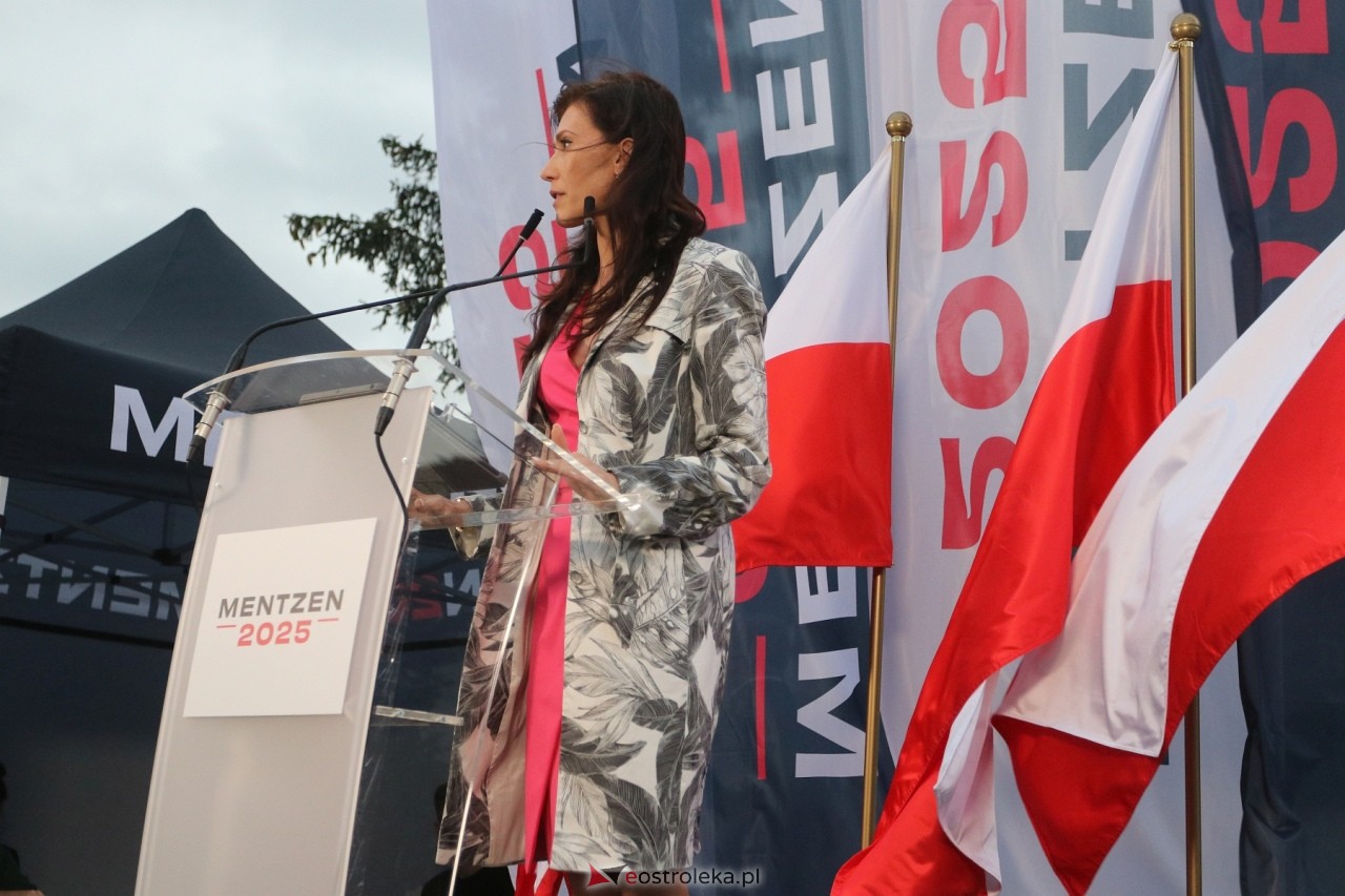 Sławomir Mentzen i Ewa Zajączkowska-Hernik w Ostrołęce [14.09.2024] - zdjęcie #54 - eOstroleka.pl