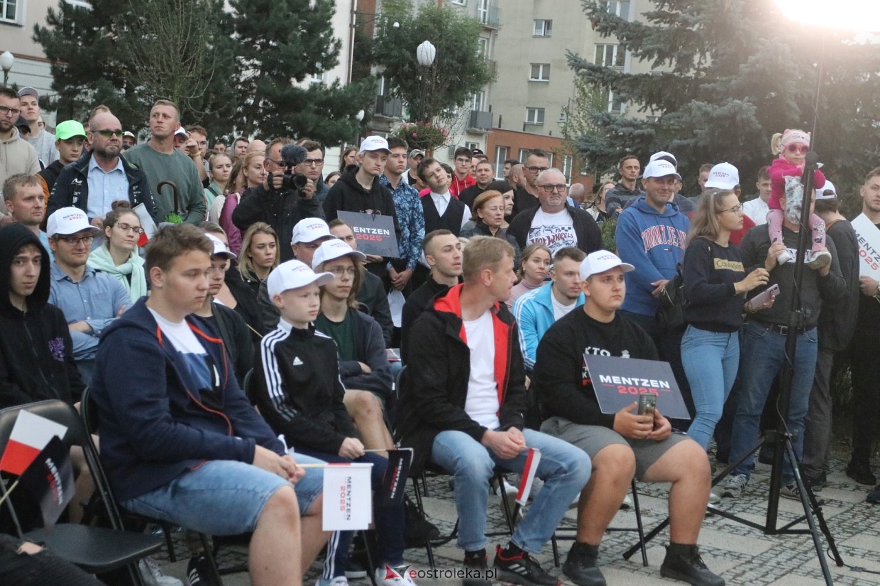 Sławomir Mentzen i Ewa Zajączkowska-Hernik w Ostrołęce [14.09.2024] - zdjęcie #42 - eOstroleka.pl