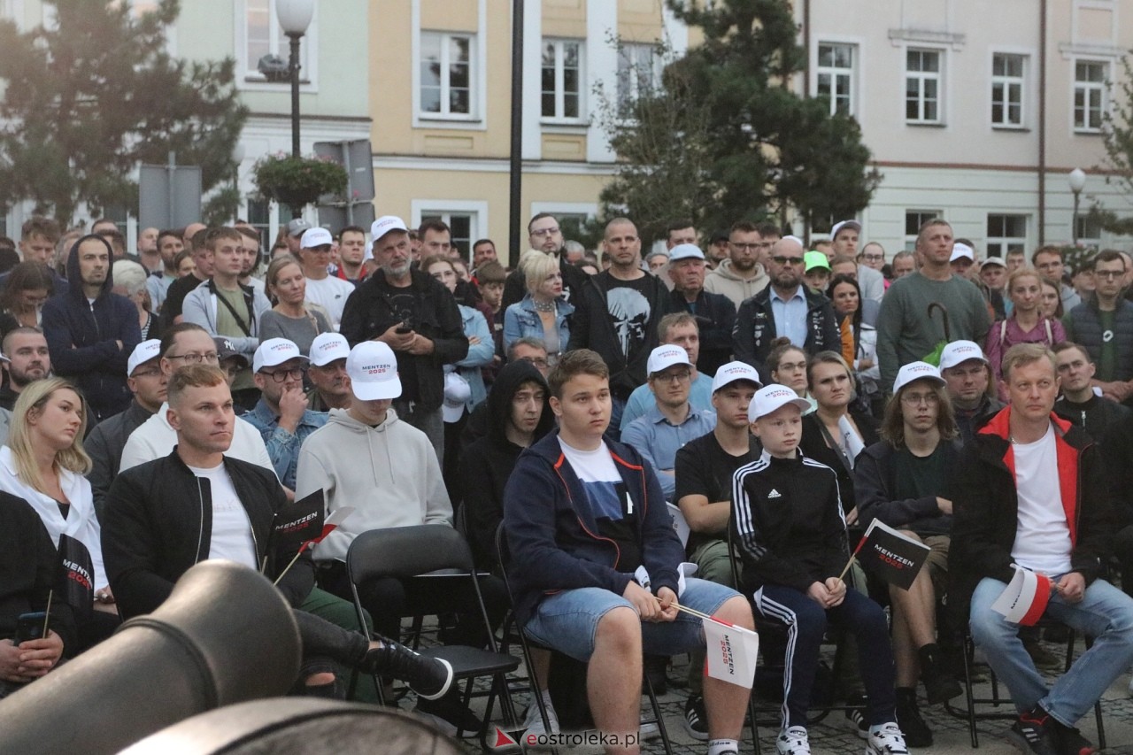 Sławomir Mentzen i Ewa Zajączkowska-Hernik w Ostrołęce [14.09.2024] - zdjęcie #39 - eOstroleka.pl