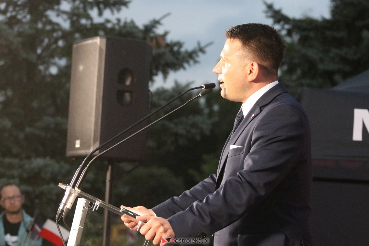 Sławomir Mentzen i Ewa Zajączkowska-Hernik w Ostrołęce [14.09.2024] - zdjęcie #35 - eOstroleka.pl