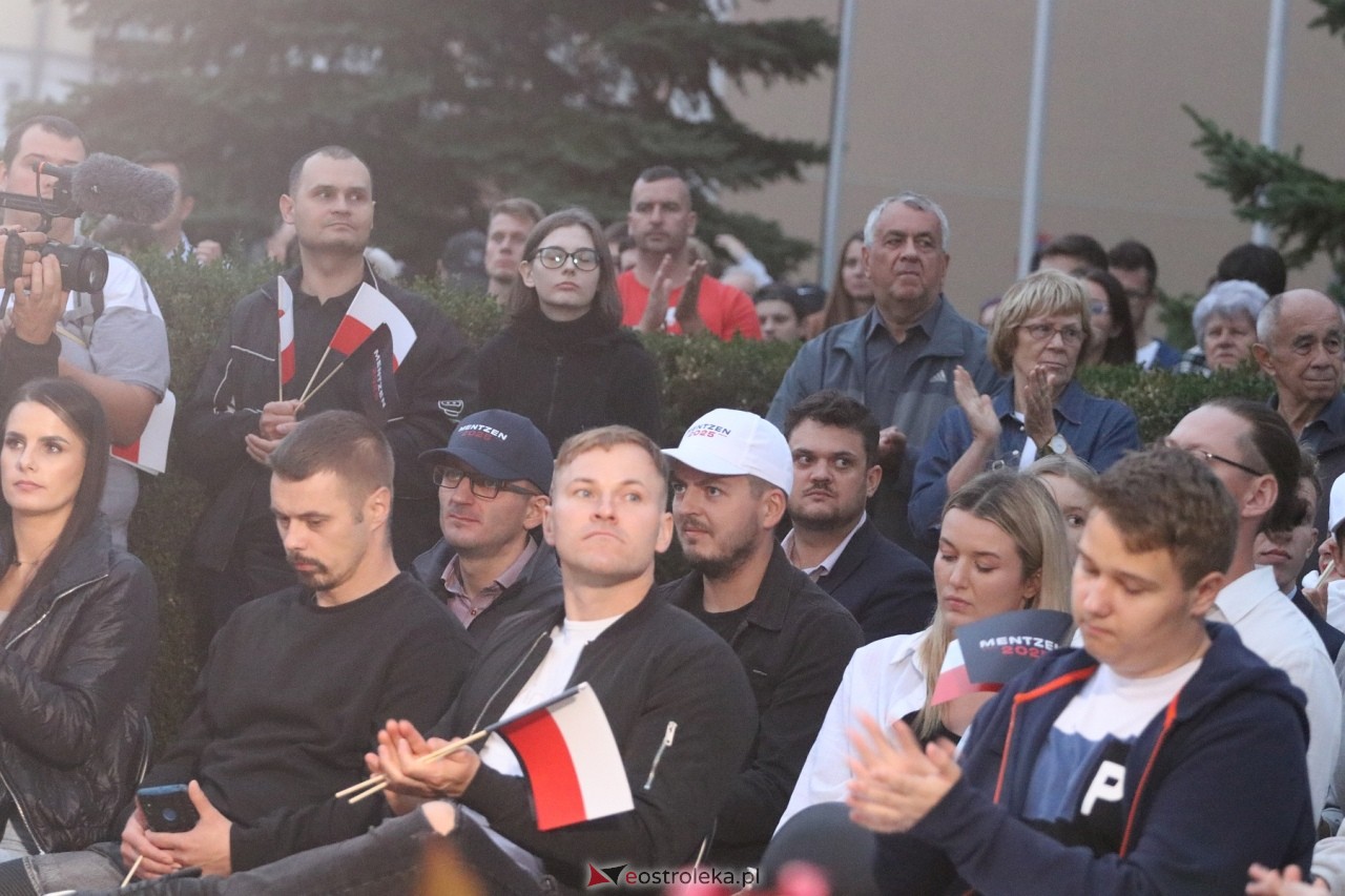Sławomir Mentzen i Ewa Zajączkowska-Hernik w Ostrołęce [14.09.2024] - zdjęcie #32 - eOstroleka.pl
