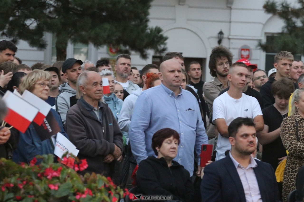 Sławomir Mentzen i Ewa Zajączkowska-Hernik w Ostrołęce [14.09.2024] - zdjęcie #27 - eOstroleka.pl