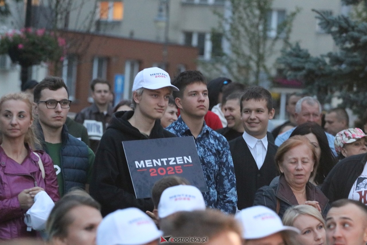 Sławomir Mentzen i Ewa Zajączkowska-Hernik w Ostrołęce [14.09.2024] - zdjęcie #22 - eOstroleka.pl