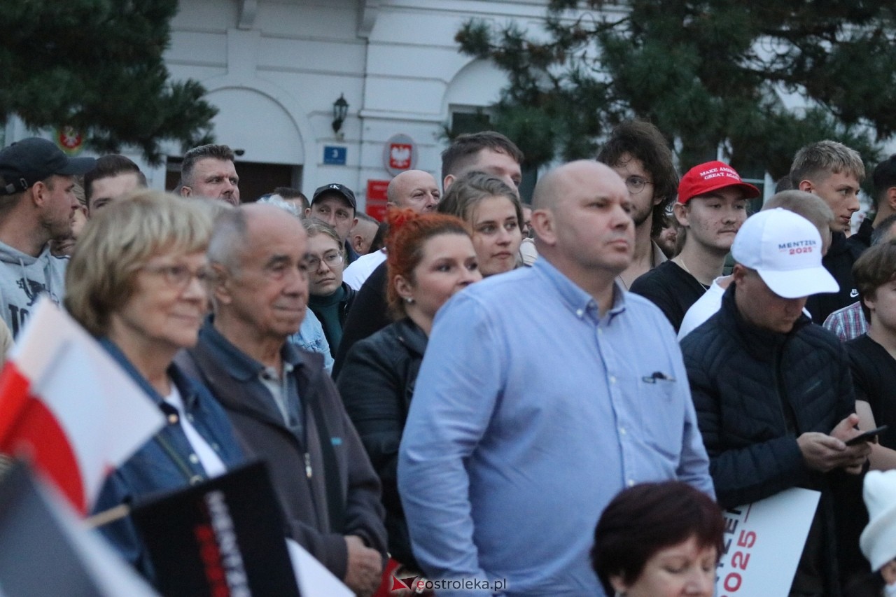 Sławomir Mentzen i Ewa Zajączkowska-Hernik w Ostrołęce [14.09.2024] - zdjęcie #20 - eOstroleka.pl