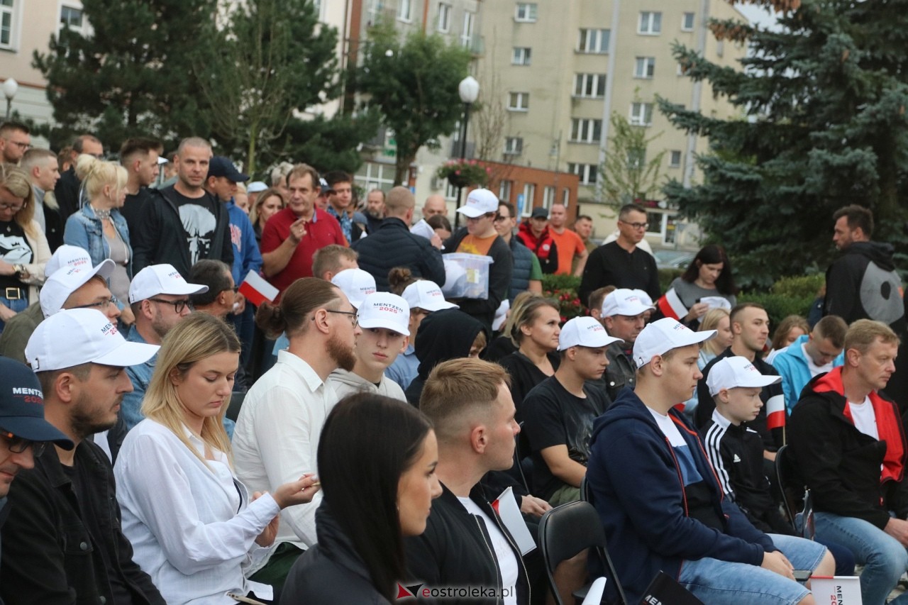 Sławomir Mentzen i Ewa Zajączkowska-Hernik w Ostrołęce [14.09.2024] - zdjęcie #7 - eOstroleka.pl