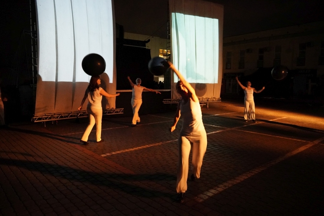 Festiwal Teatralny InQbator - Teatr A „Genezis” [14.09.2024] - zdjęcie #6 - eOstroleka.pl