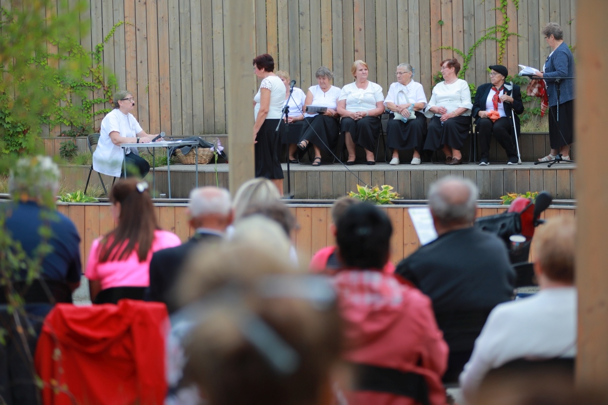 III Seniorada w Rzekuniu [14.09.2024] - zdjęcie #49 - eOstroleka.pl