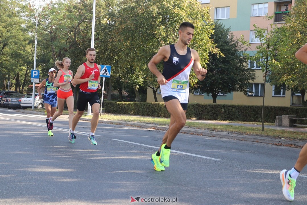 Półmaraton Kurpiowski 2024 [15.09.2024] - zdjęcie #124 - eOstroleka.pl