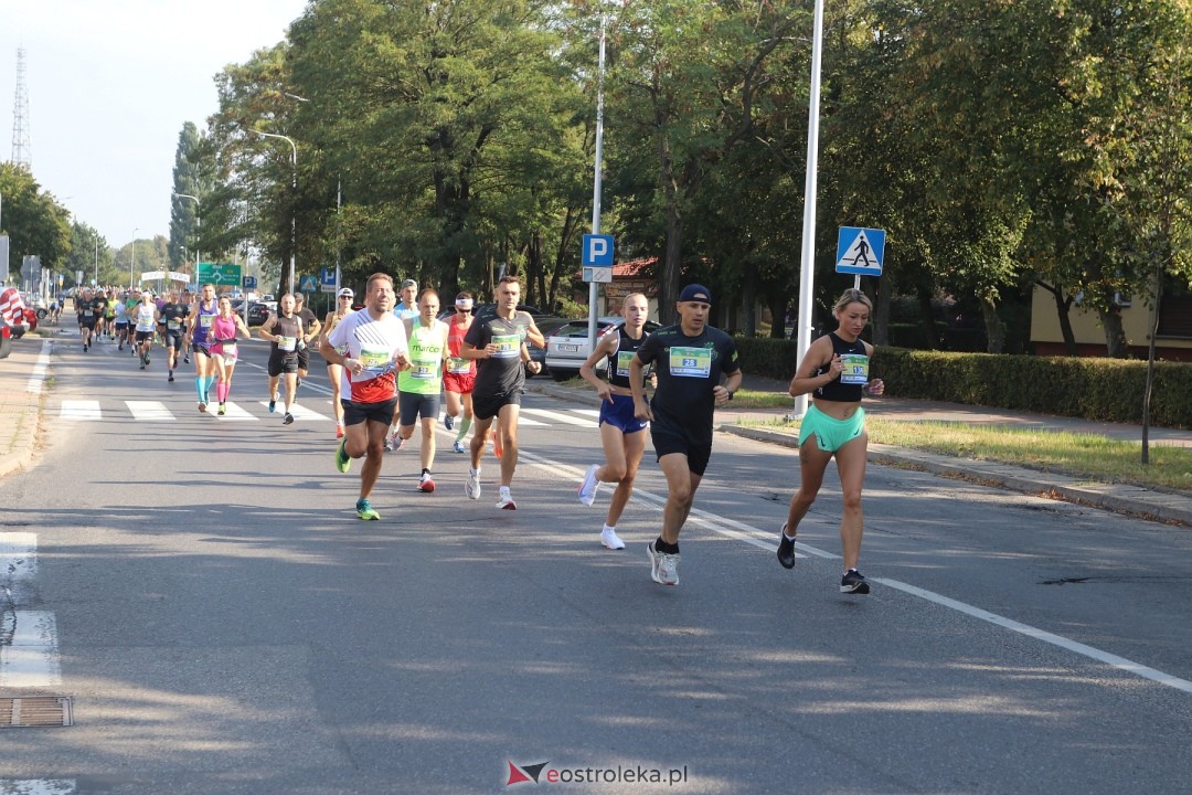 Półmaraton Kurpiowski 2024 [15.09.2024] - zdjęcie #109 - eOstroleka.pl
