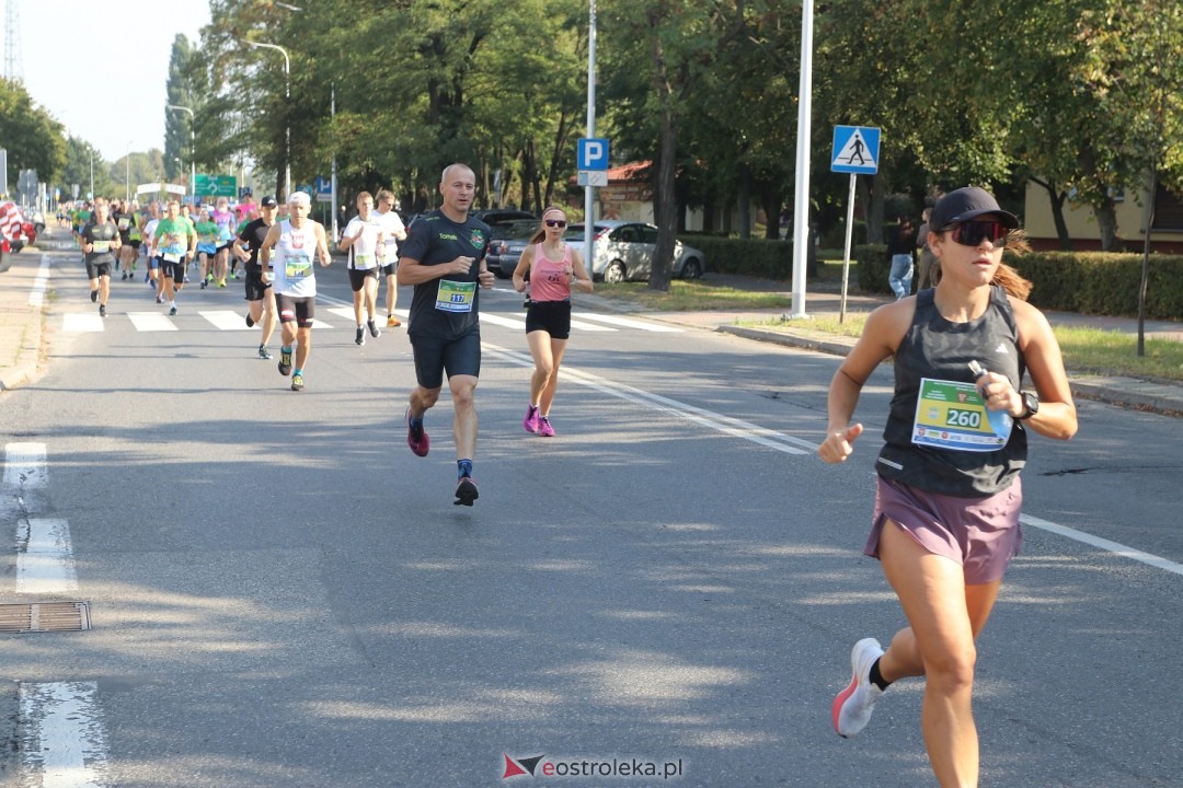 Półmaraton Kurpiowski 2024 [15.09.2024] - zdjęcie #99 - eOstroleka.pl