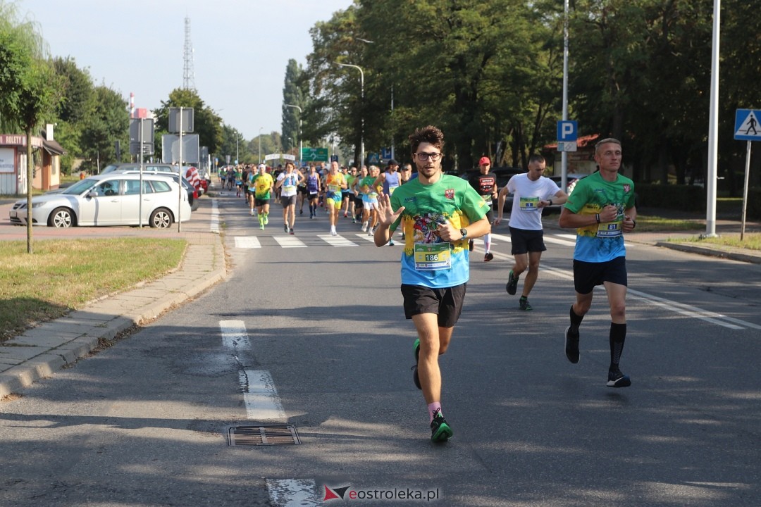 Półmaraton Kurpiowski 2024 [15.09.2024] - zdjęcie #85 - eOstroleka.pl