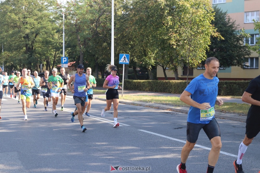Półmaraton Kurpiowski 2024 [15.09.2024] - zdjęcie #81 - eOstroleka.pl
