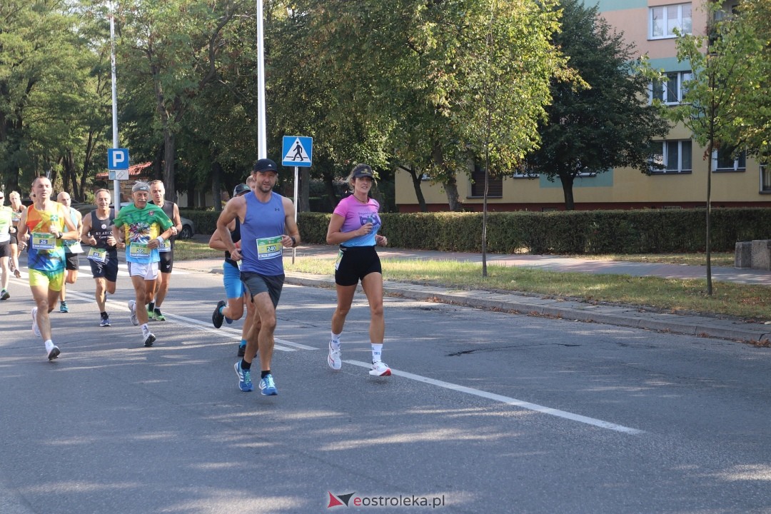 Półmaraton Kurpiowski 2024 [15.09.2024] - zdjęcie #79 - eOstroleka.pl