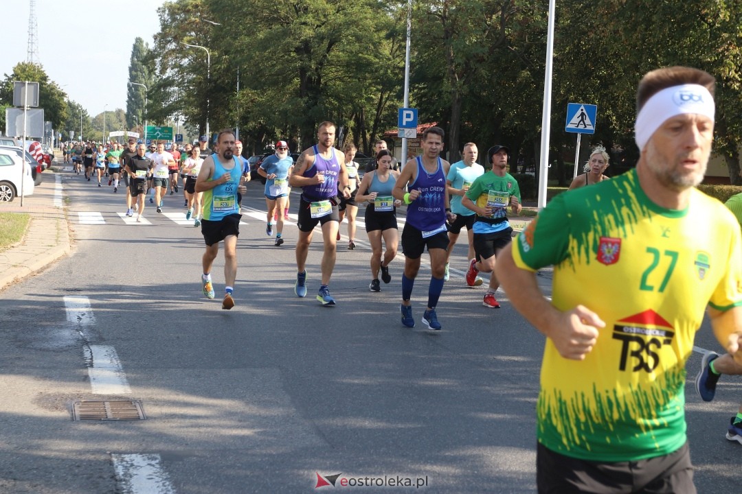 Półmaraton Kurpiowski 2024 [15.09.2024] - zdjęcie #70 - eOstroleka.pl